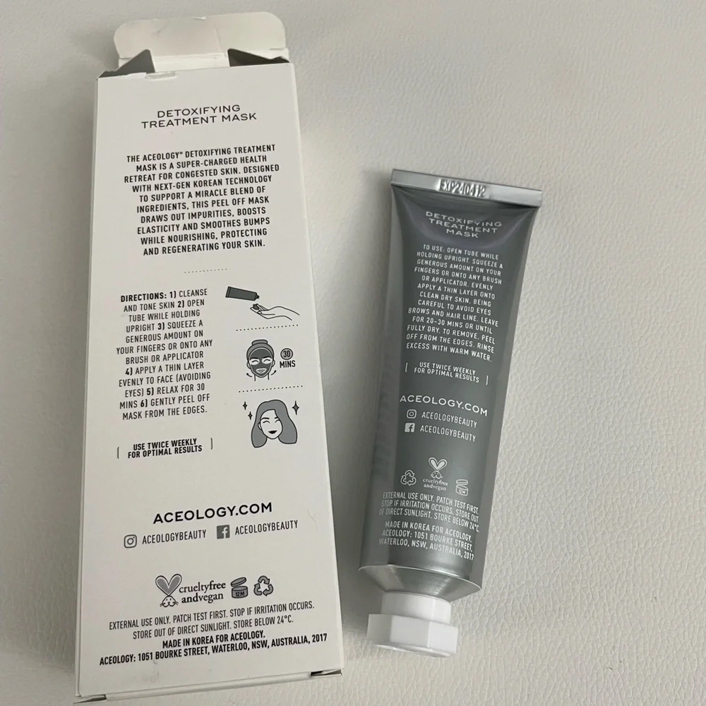 Aceology detoxifying treatment mask